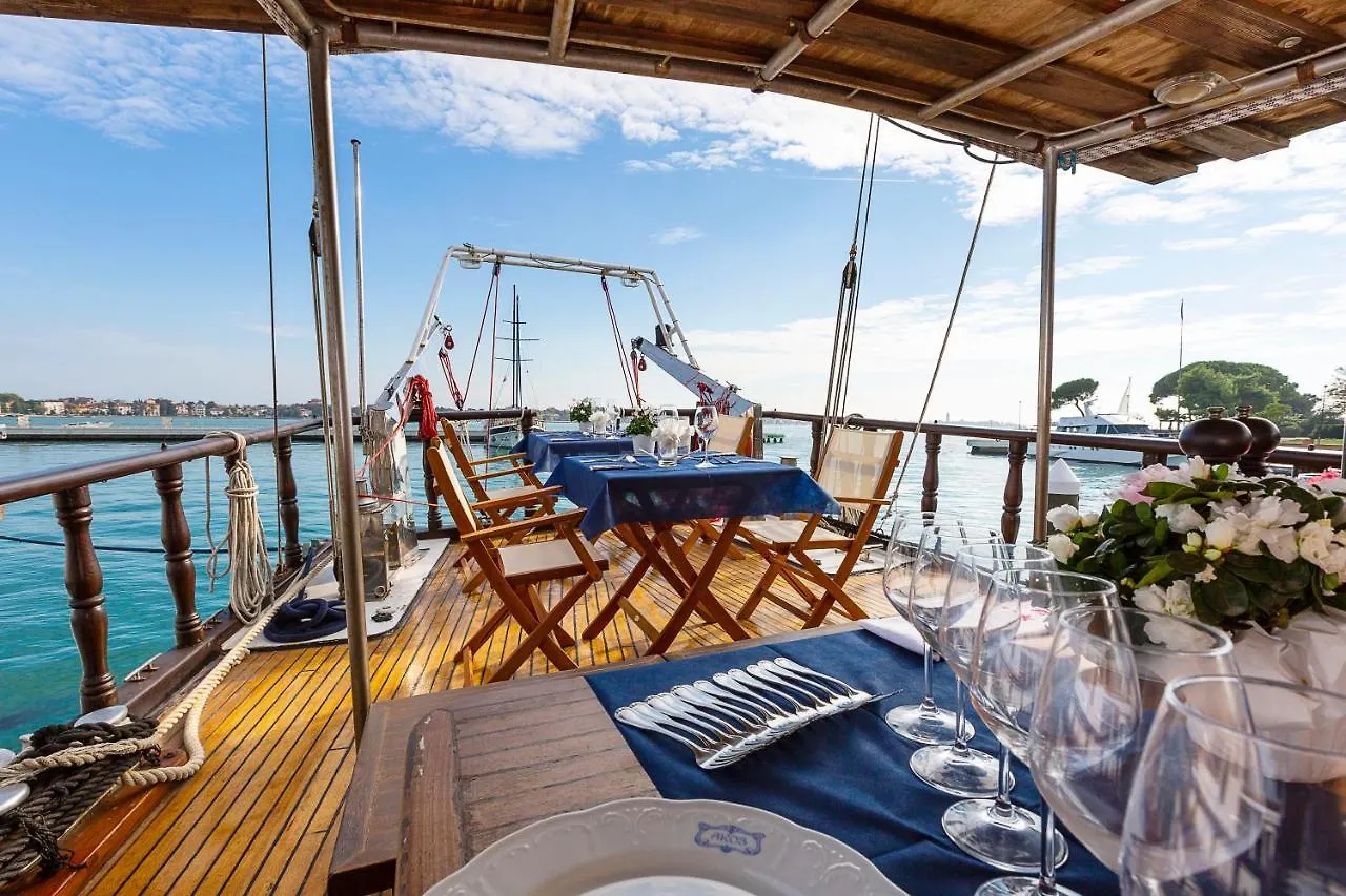 Akos Hotell Venedig